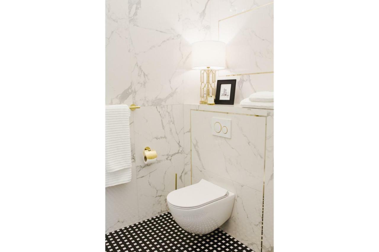 Apartament Golden Place كراكوفيا المظهر الخارجي الصورة